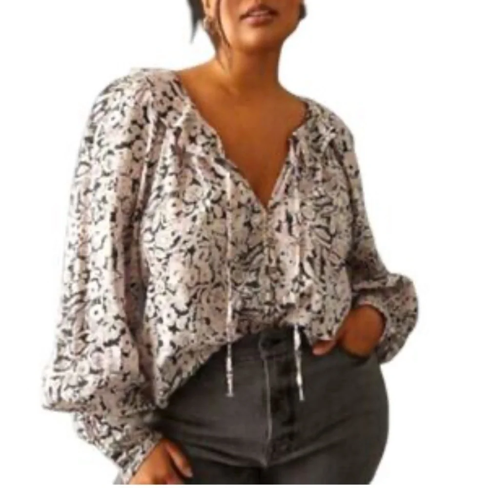 By Anthropologie Button Up Peasant Blouse XSmall Black Floral Puff Sleeve V-Neck